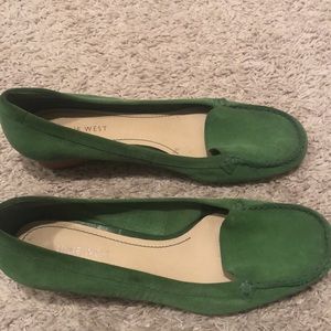 Nine West suede low wedge - size 8M